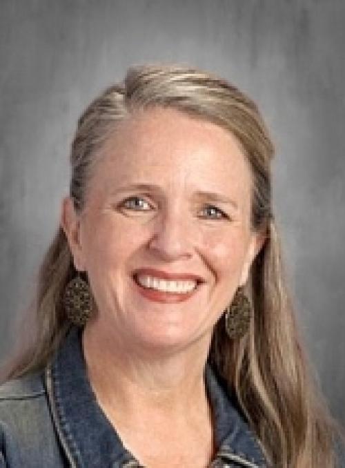 Rachel Groft Headshot